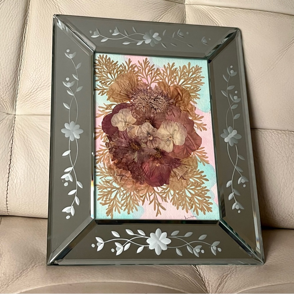 Lovely Pressed Floral Art In A Floral Etch Mirror Frame Size 8 x 10
